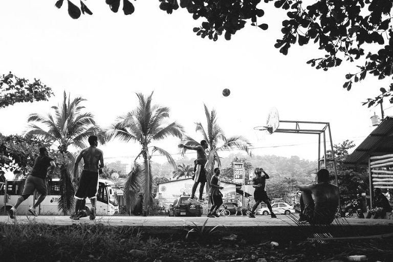 costa rica, street photography, black and white, fuji x100s, 35mm, reportage, travel